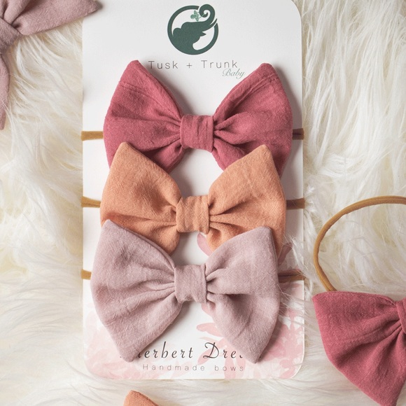 NWT Baby/Toddler headbands pack of 3 Cotton Gauze neutral pink bows - Picture 1 of 4